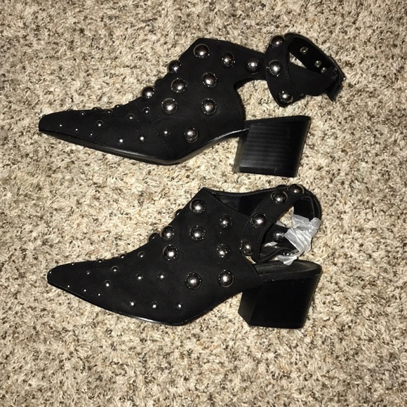 BRAND NEW studded Booties 🖤 - Picture 2 of 8